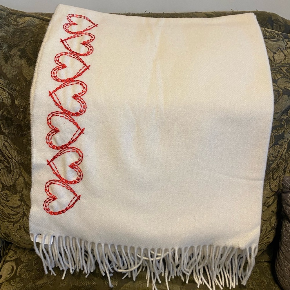 Moschino Hearts Wool Scarf